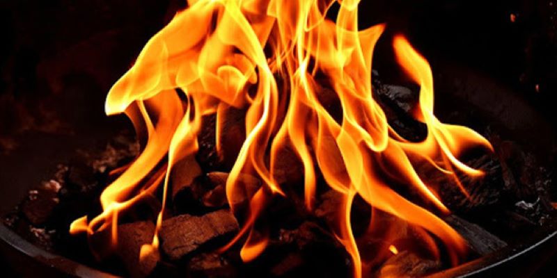 Cách đốt vía giải đen cờ bạc theo dân gian