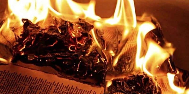 Cách đốt vía giải đen cờ bạc bằng thay đổi thói quen