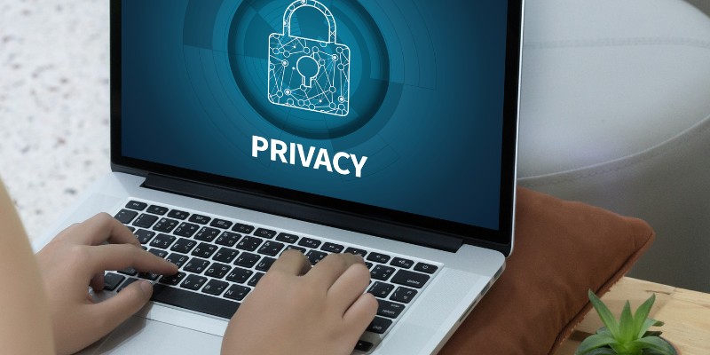 Quyền riêng tư và cách sử dụng dữ liệu